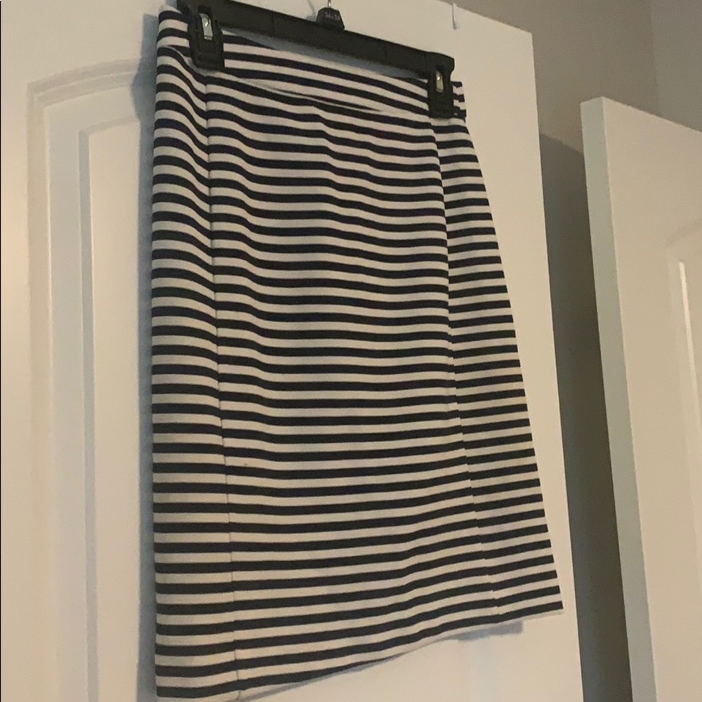 Navy and white pencil skirt